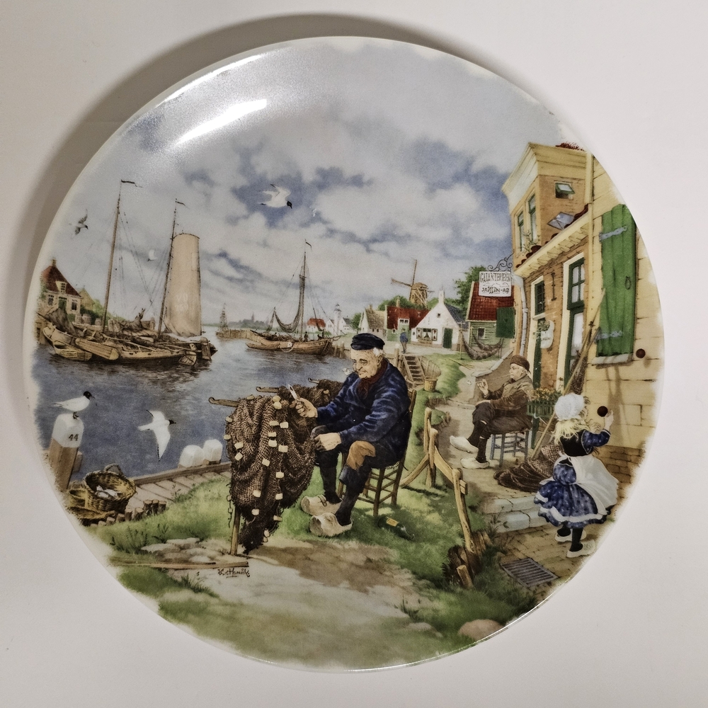 Royal Schwabap Decorative Plate – Hand Decorated – Enter, Holland – 6.75”